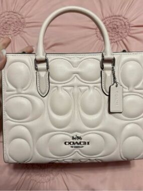 COACH Maggie Pink Leather Signature Quilted Tote